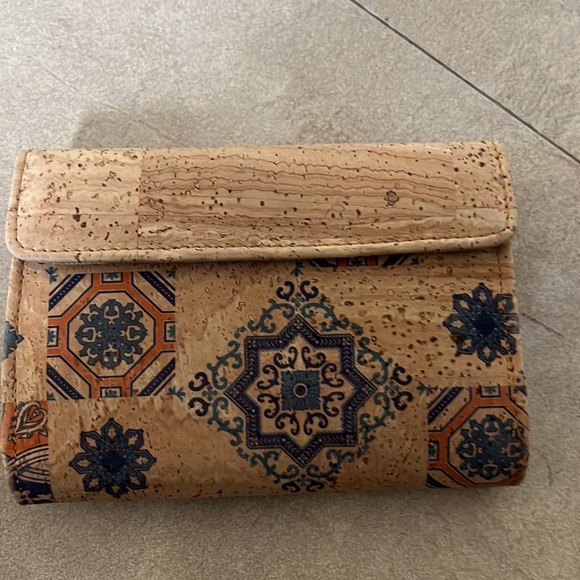 European wallet for woman, many compartments - Picture 2 of 5